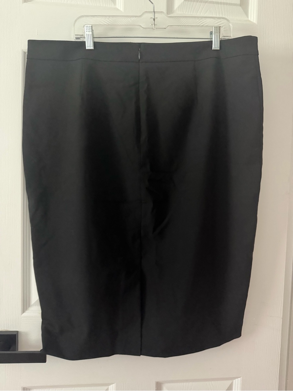 Ann Taylor Black Tailored Pencil Skirt